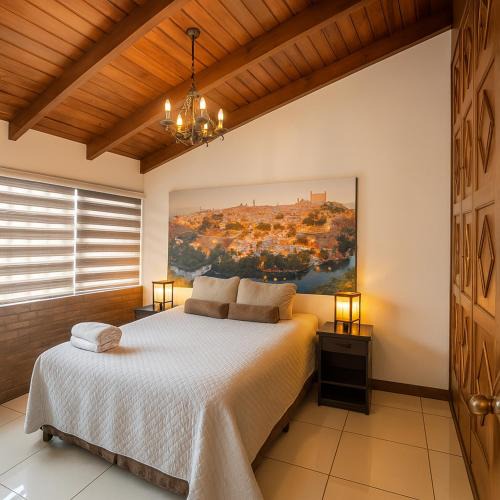 Zona 13 Hotel | Ole España