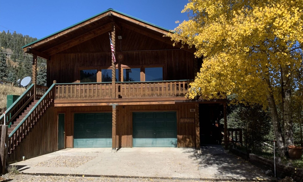 Taos Ski Valley Cabin | ON THE RIVER! MINUTES FROM SLOPES! SLEEPS 16