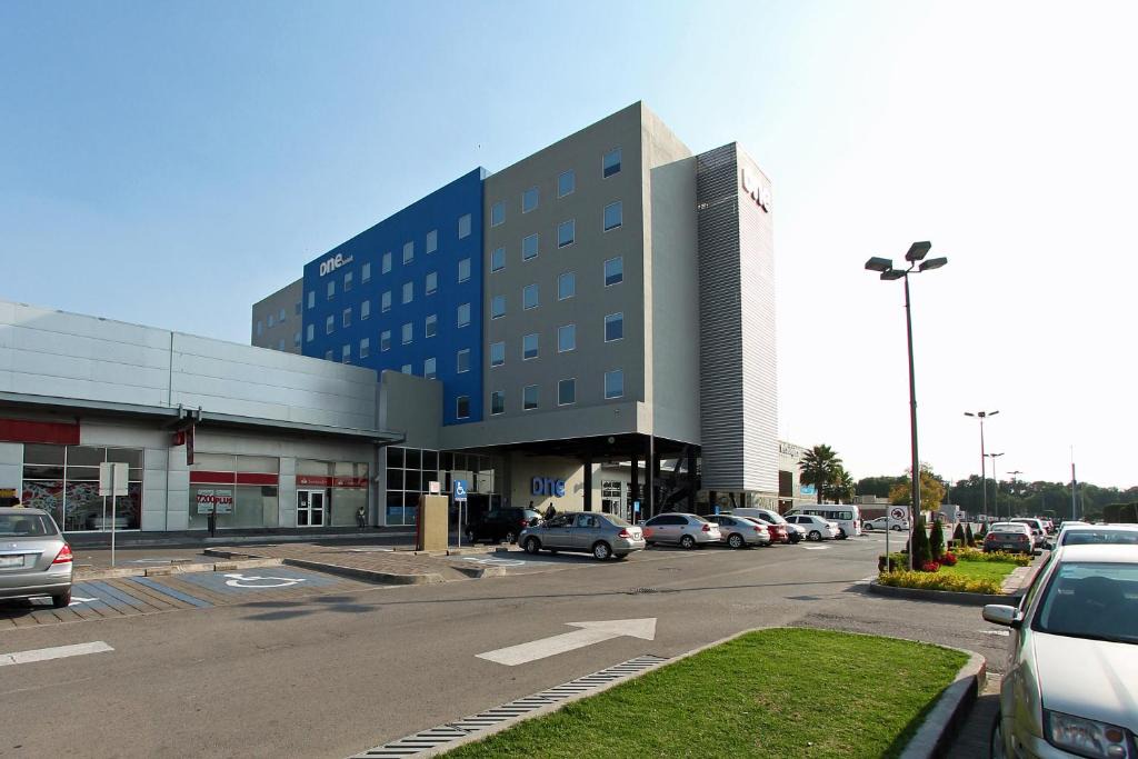 Cuautitlan Izcalli Hotel | One Cuautitlan