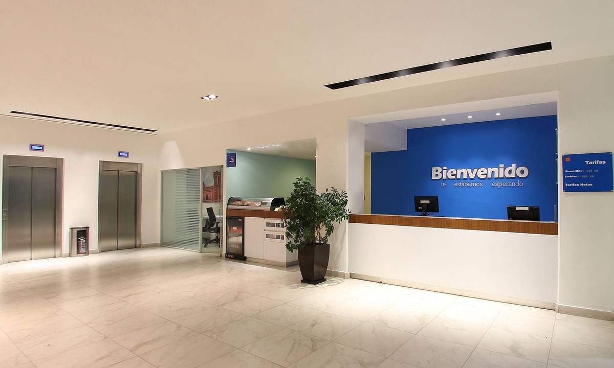 Downtown Queretaro Hotel | One Querétaro Plaza Galerías