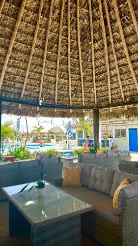 Tuxpan Hotel | Pacha beach club