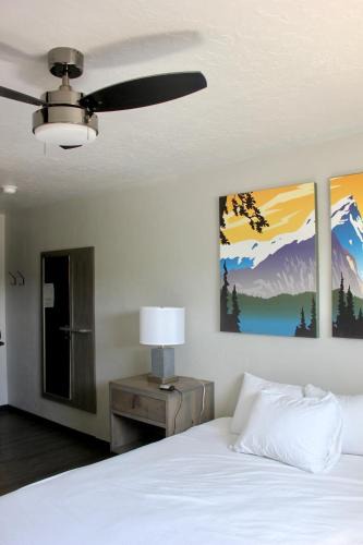 Cascade Hotel | Palooza Basecamp
