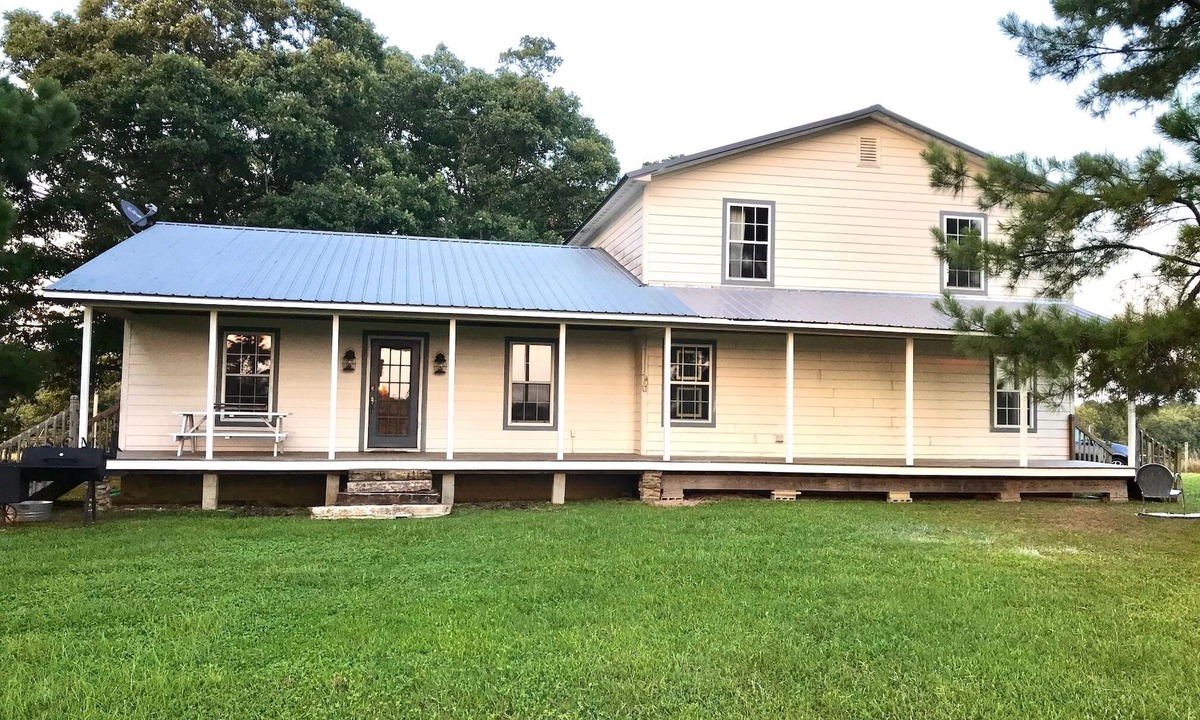 Compton House | Peaceful, Easy-Access Farmhouse < 7 Min From Buffalo Nat'l River & Boxley Valley