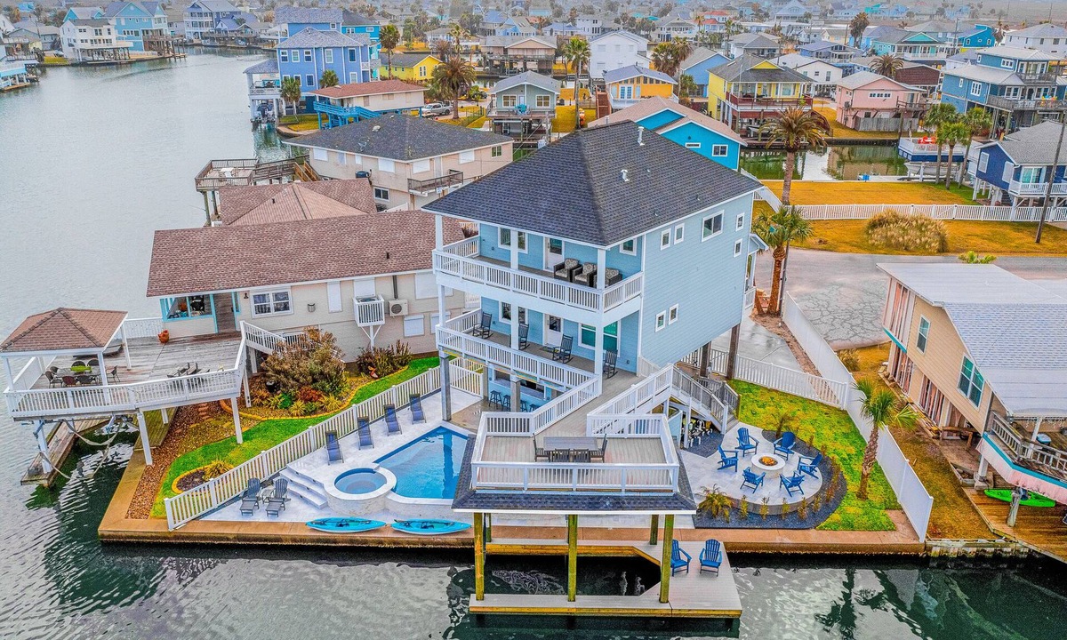 Jamaica Beach House | Pelican Lookout - Heated Pool, Hot Tub, Fire Pit, Outdoor Bar, Kayaks