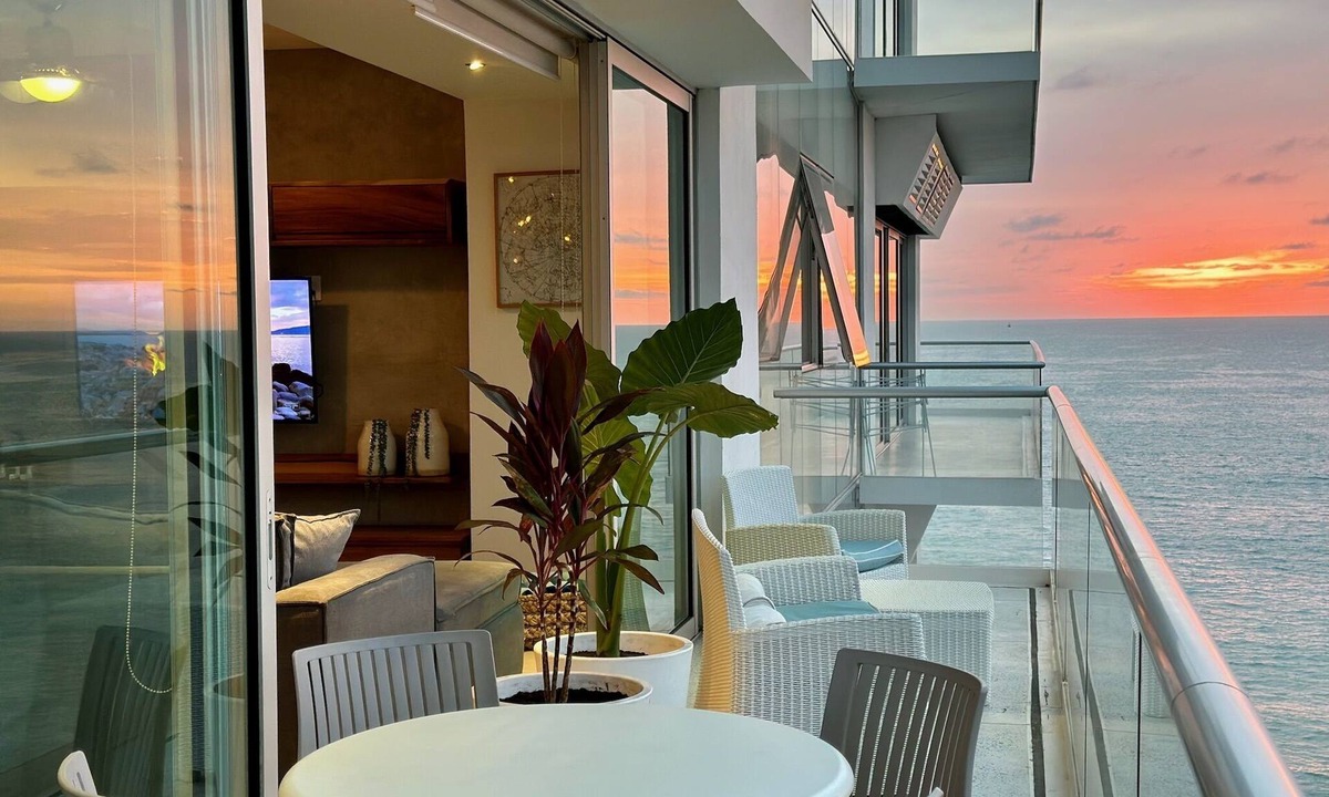 North Hotel Zone Apartment | Peninsula 2BR/2BA Pools&beach