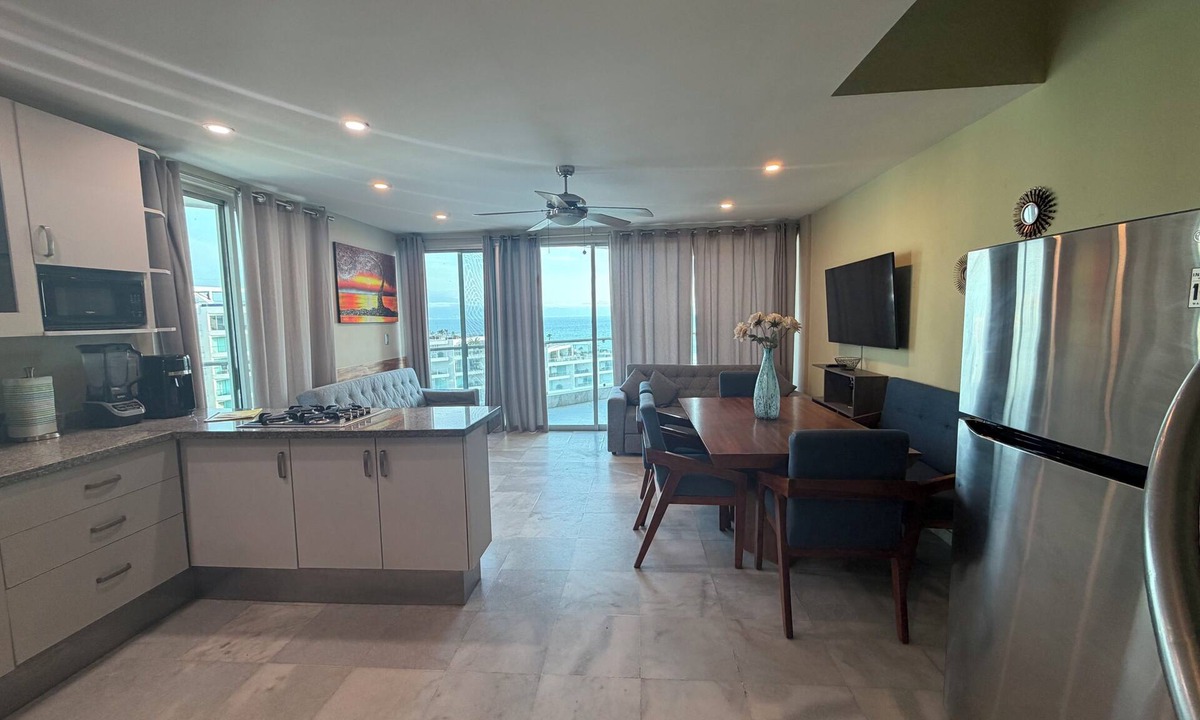 Flamingos Condo | Penthouse Condo with private pool