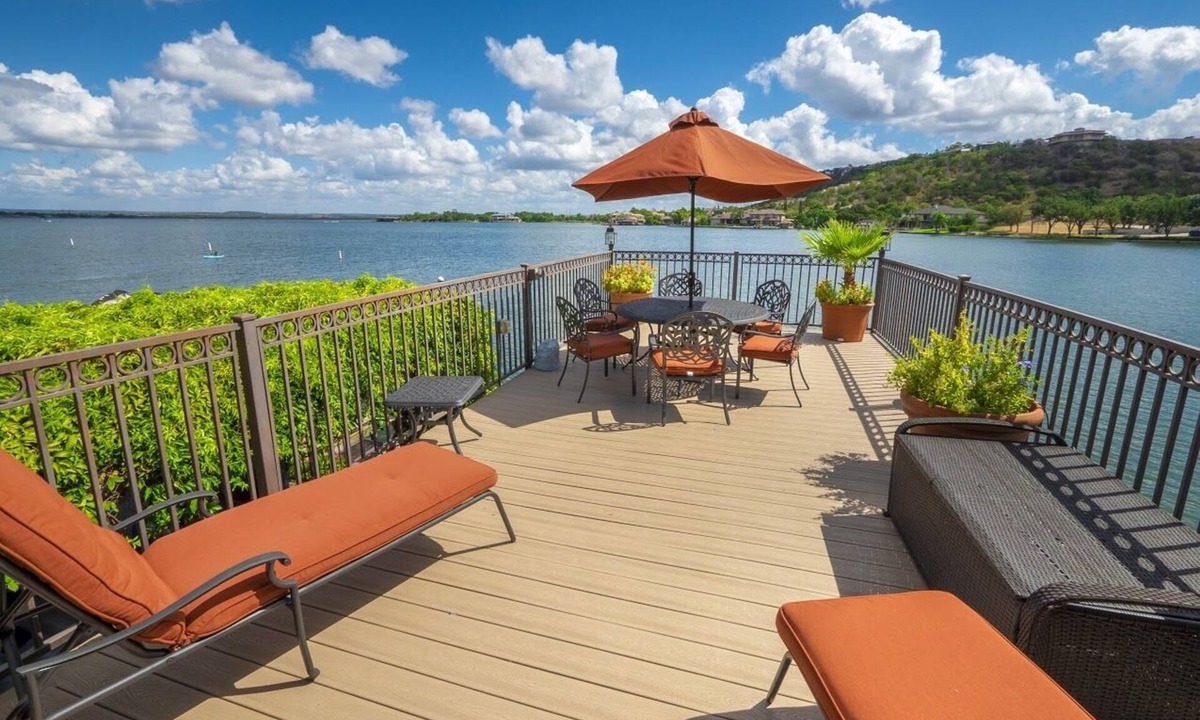 Horseshoe Bay Condo | Plan Your Summer Getaway Now!