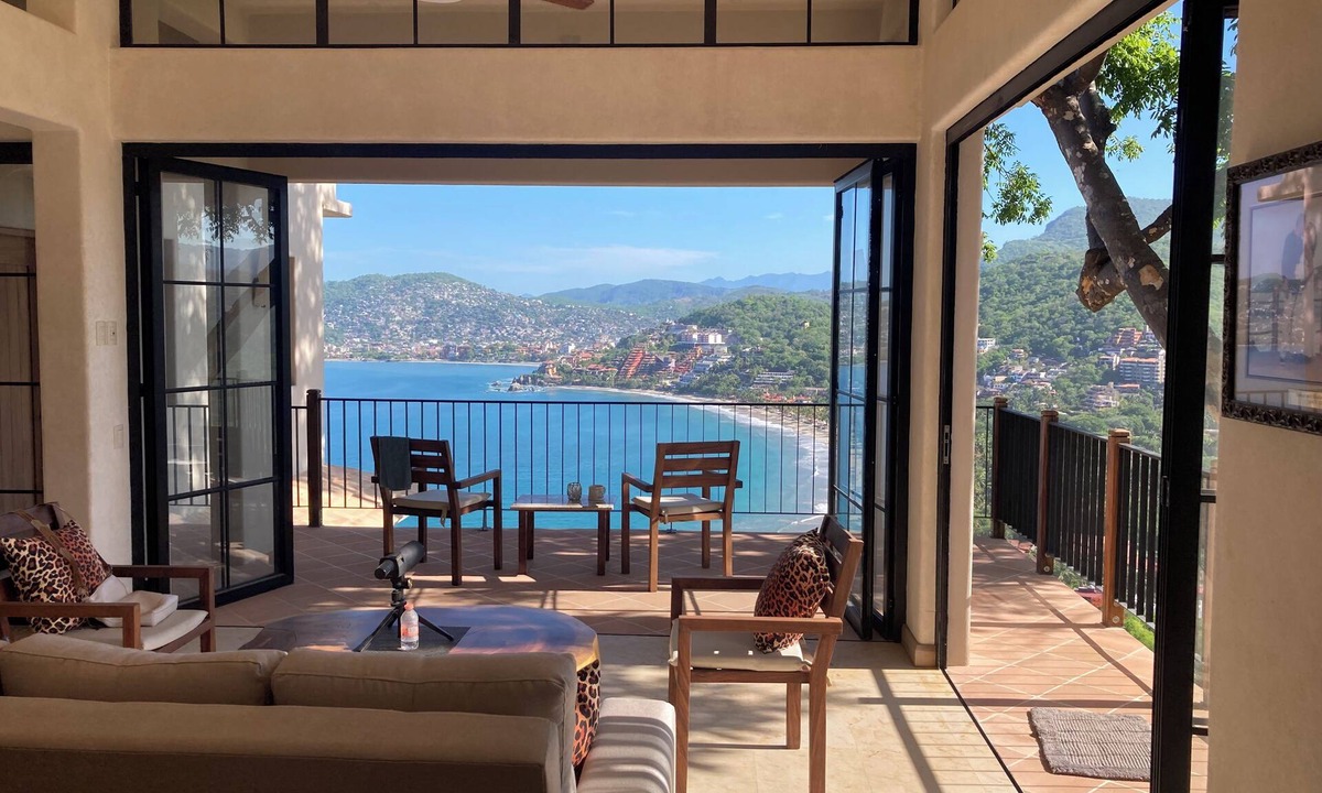 Playa Las Gatas Condo | Playa La Ropa Brand new Villa with 7-minute walk to the beach