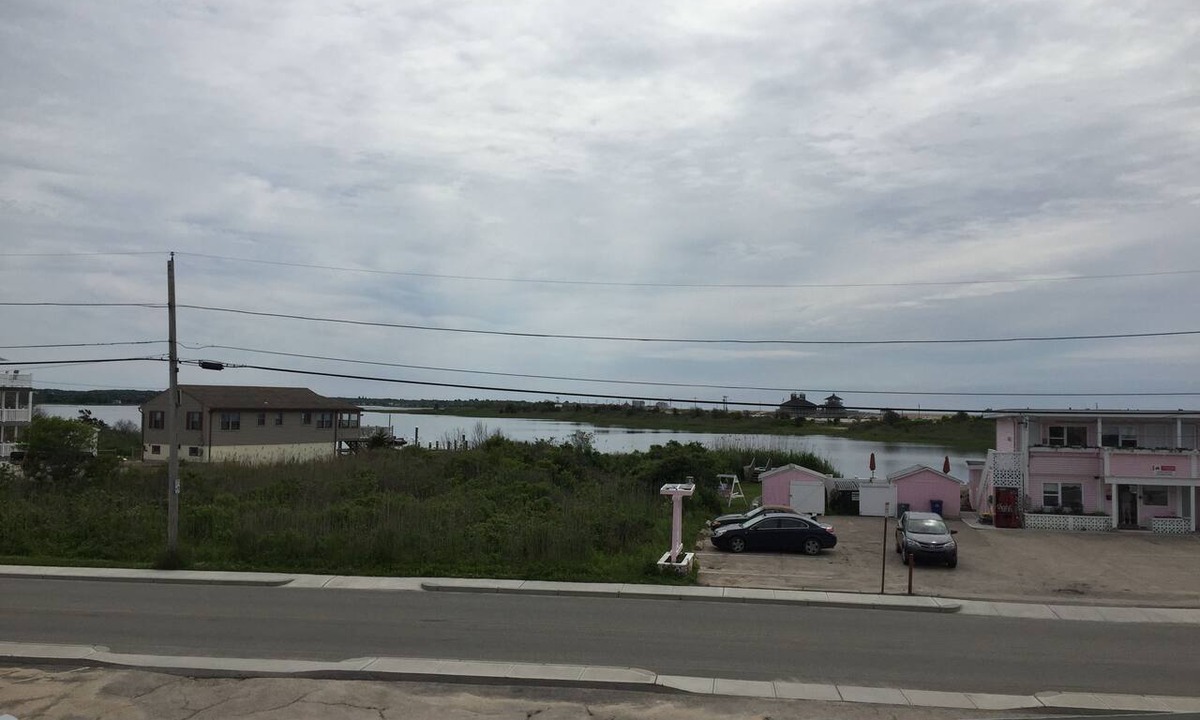 Misquamicut Hotel | Point 1 Motel