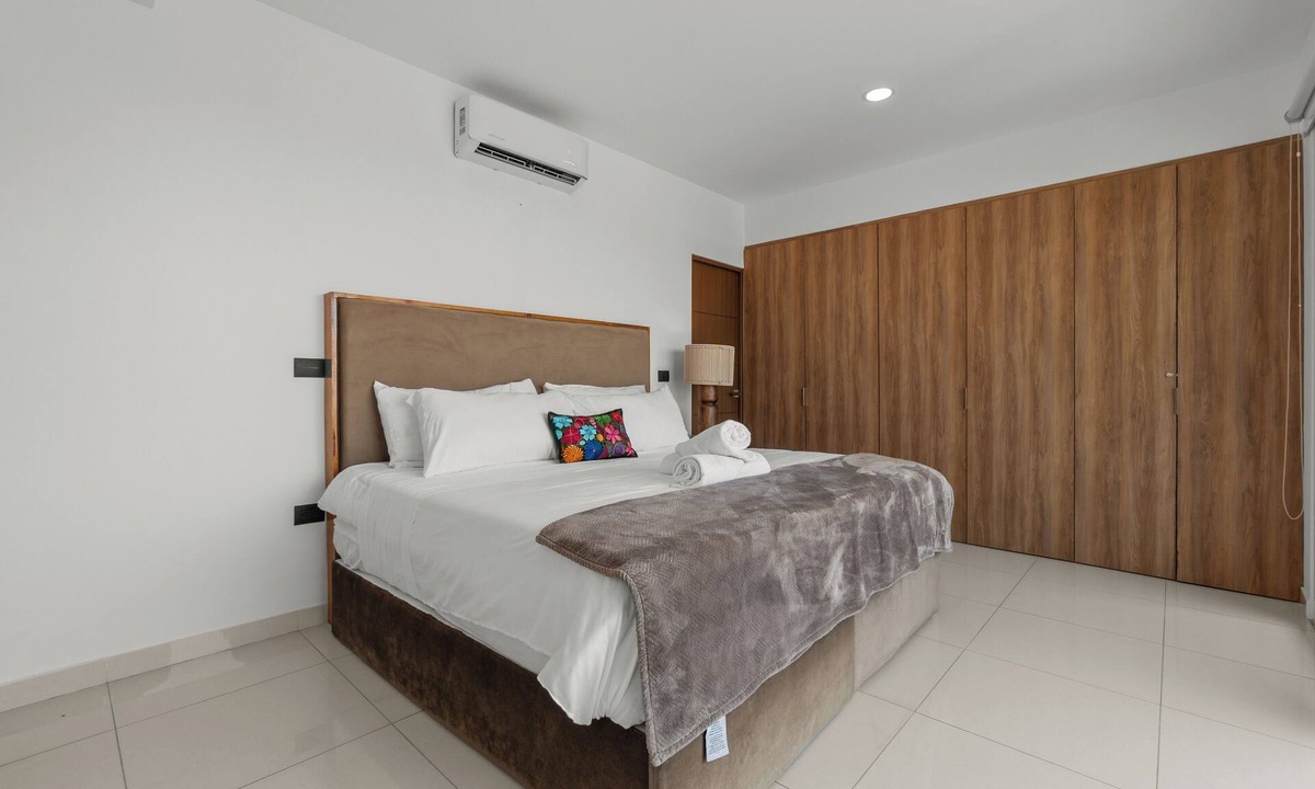 Fluvial Vallarta Apartment | Posh 3-bdr, 2-bath, Parking, Free Airport Shuttle