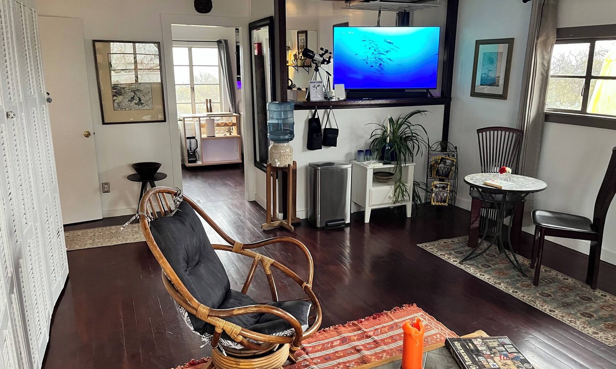 Oracle House | Private 6-Acre Hilltop Casita: Stunning 360° Views & Serenity