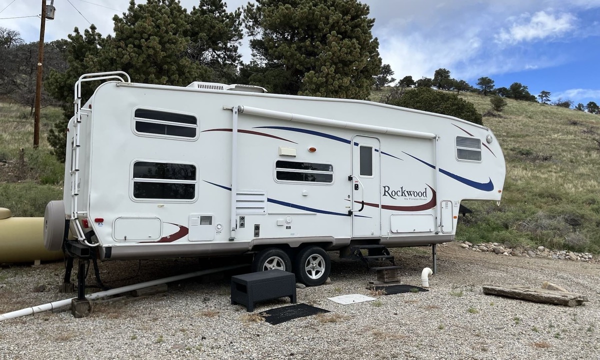 Salida House | Private Camper on Working Ranch