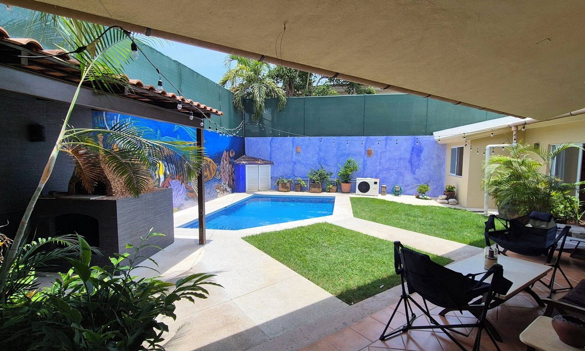 Diaz Ordaz House | Private room in gorgeous shared Versalles house w/private heated/cooled pool