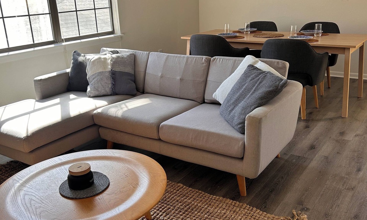 Neartown Apartment | Private Urban Hideaway in Montrose & Museum District