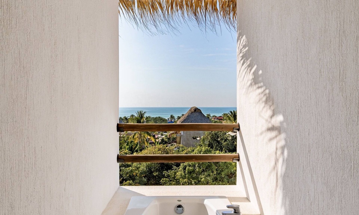 Brisas de Zicatela Hotel | PUNTA KAI