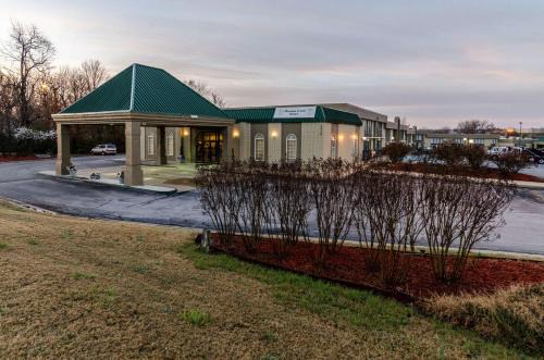 Harrison Hotel | Quality Inn Harrison North