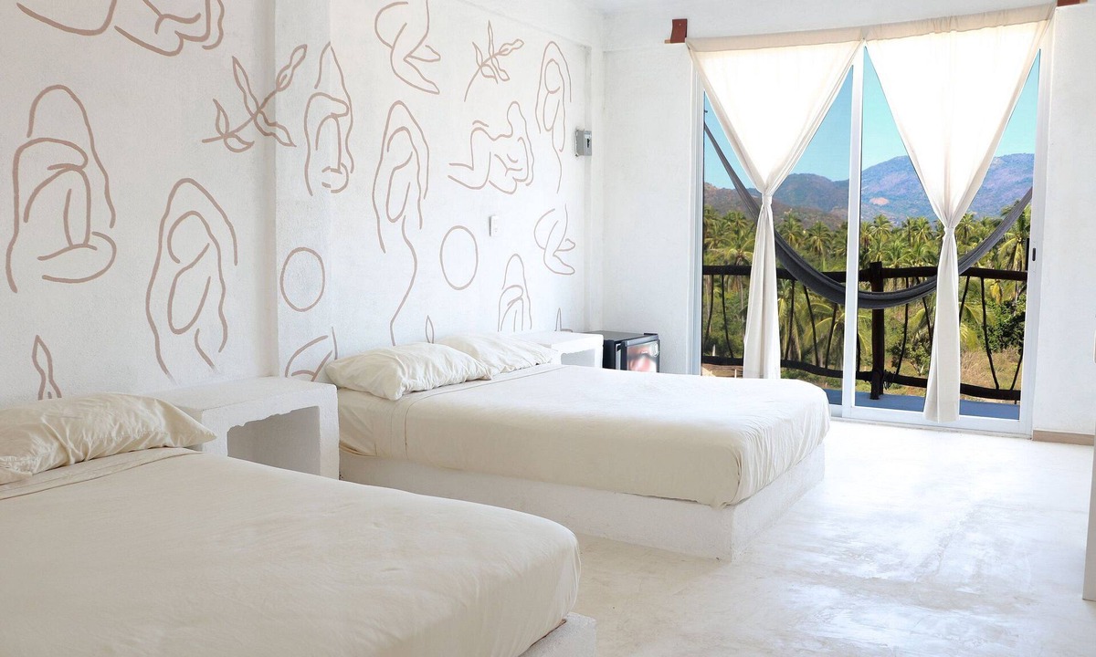 Zihuatanejo Hotel | Queen Double Bed Room