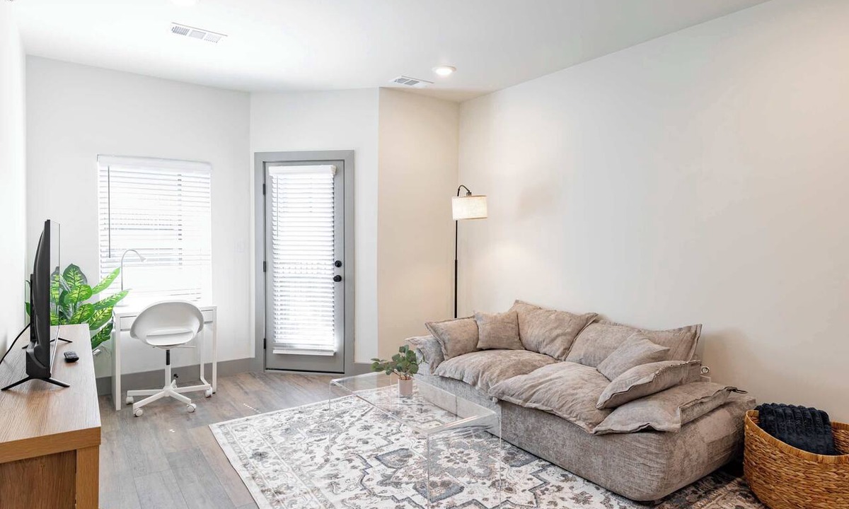 Parker Lane Condo | [R26] 1BD/1BA Condo. Brand New, Furnished & Work-Ready!