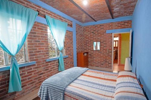 Chantepec House | Rancho alegre