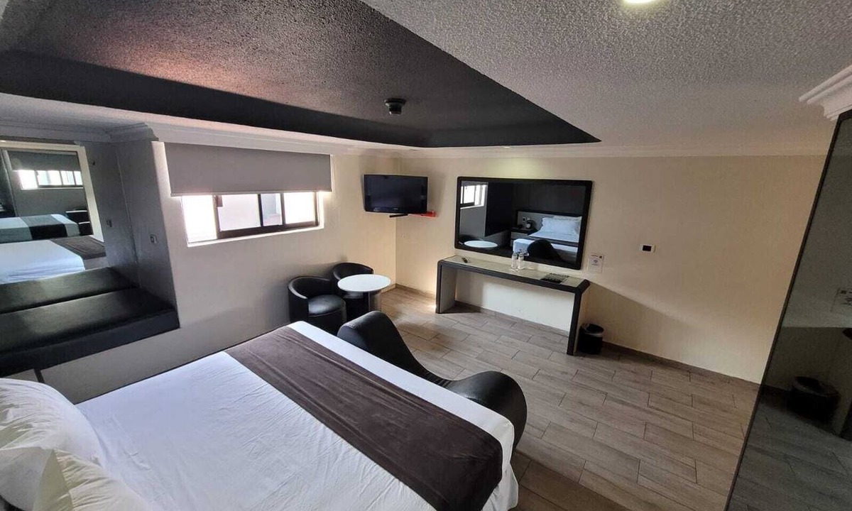 Doctores Hotel | Real la Viga Motel