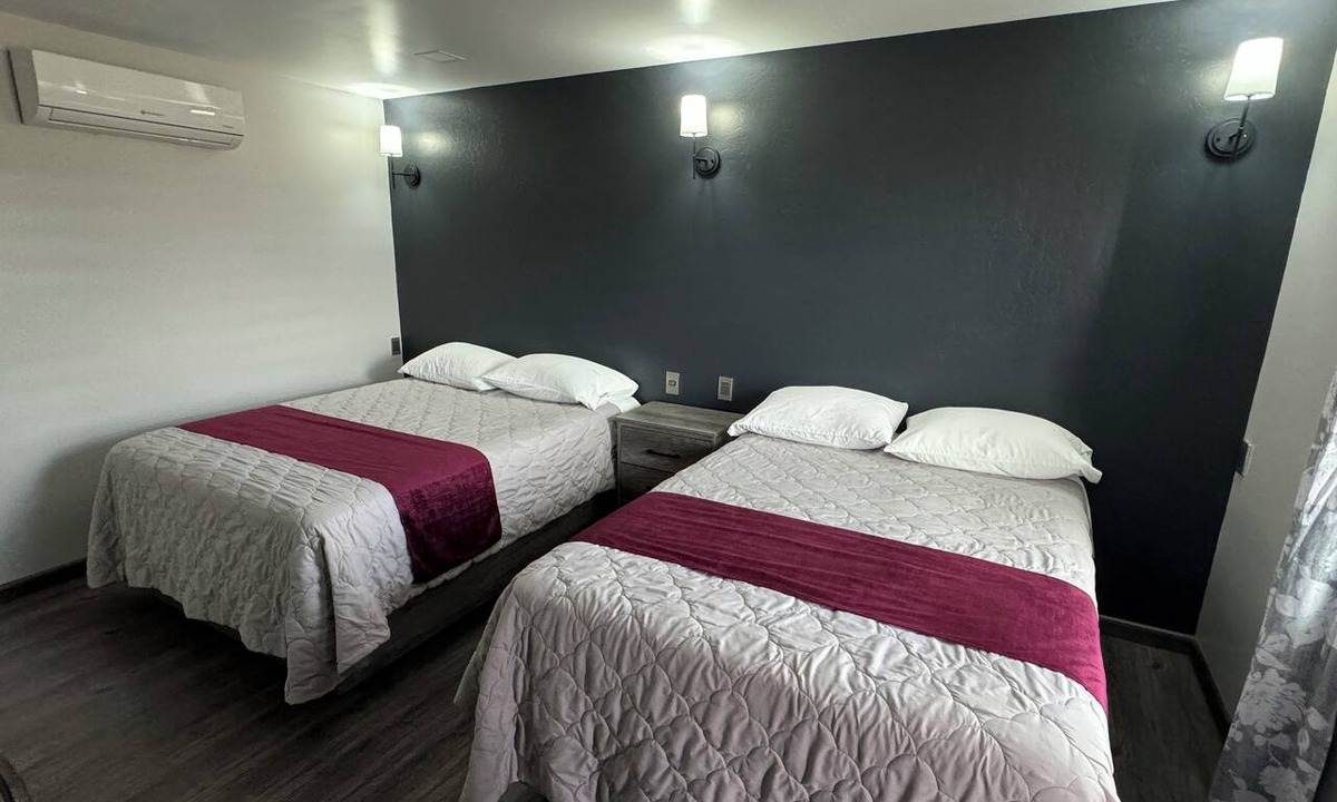Ahumada Hotel | REL-X INN