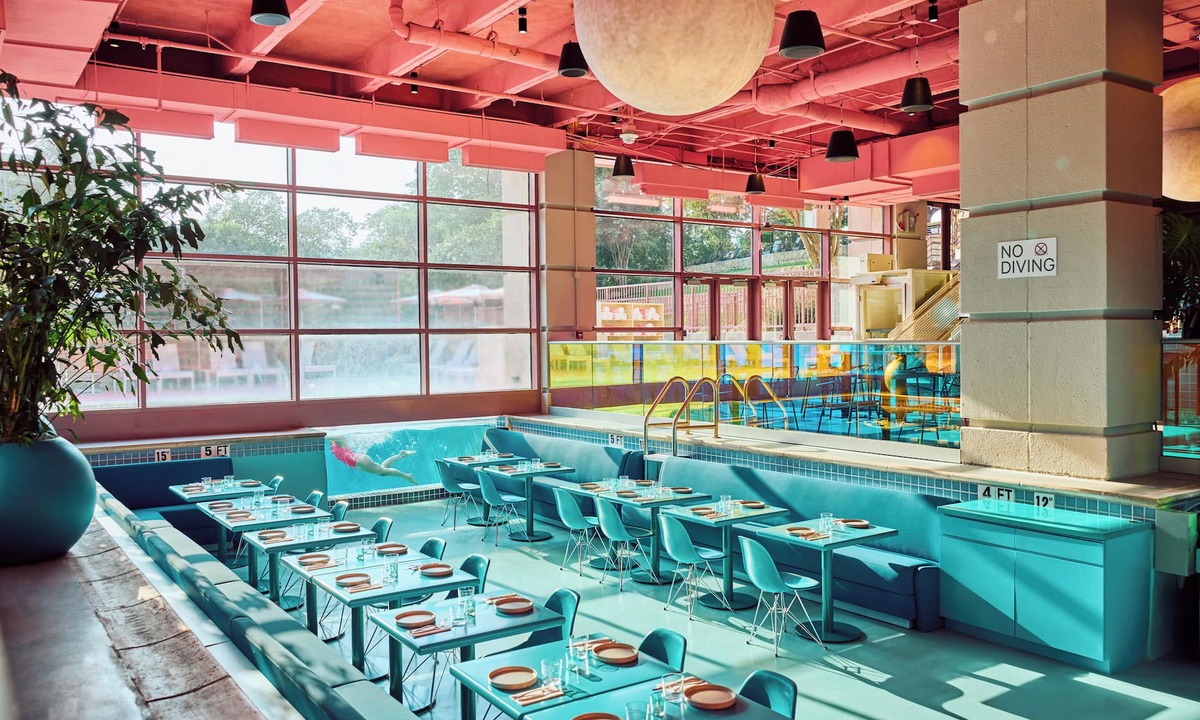 Red River Cultural District Hotel | Renaissance Austin Downtown Hotel