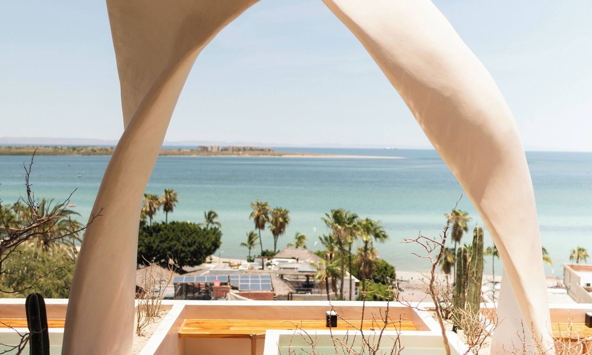 La Paz Hotel | Republica Pagana - Adults Only