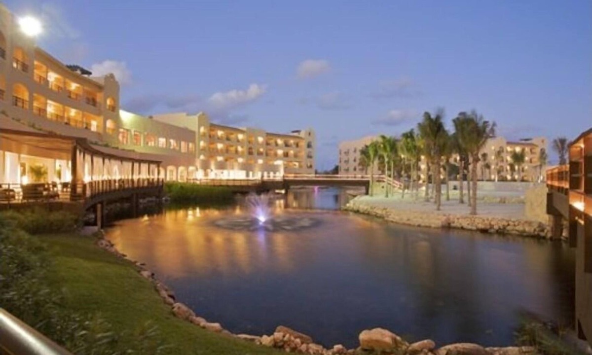 Downtown Cancun Resort | Resort with 1 bedroom and AC at Hacienda Tres Rios Playa Del Carmen