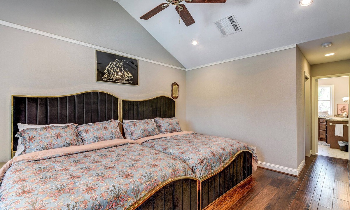 Cedar Lane House | Riverfront, Pool, HotTub, BoatRamp, Deck, Sleeps16