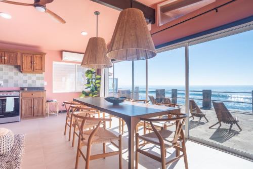 Playas de Rosarito House | Rosarito Rosé