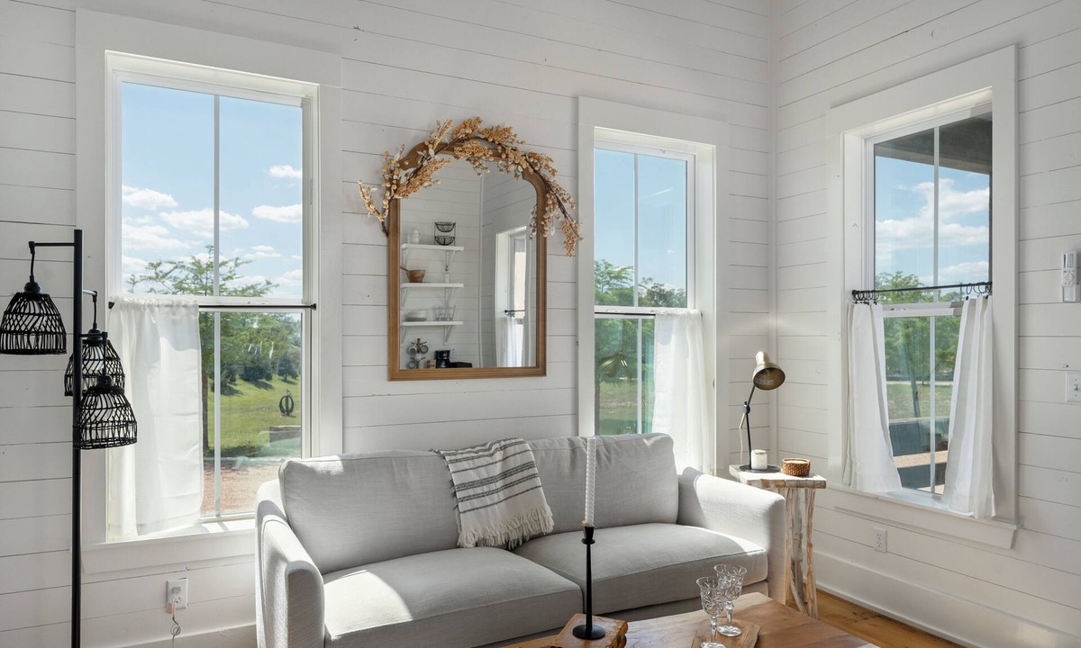 Driftwood Cabin | Row Home - Standard Cabin O