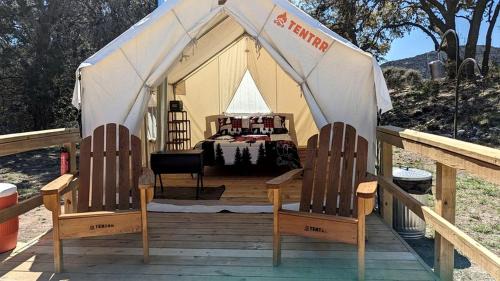 Vanderpool Other | Snug Safari Tent for Glamping Getaways to Texas Hill Country