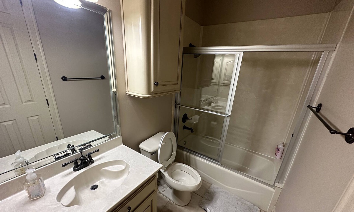 Mission House | Spacious 4BR/5RR Vacation Home w/ Private Pool