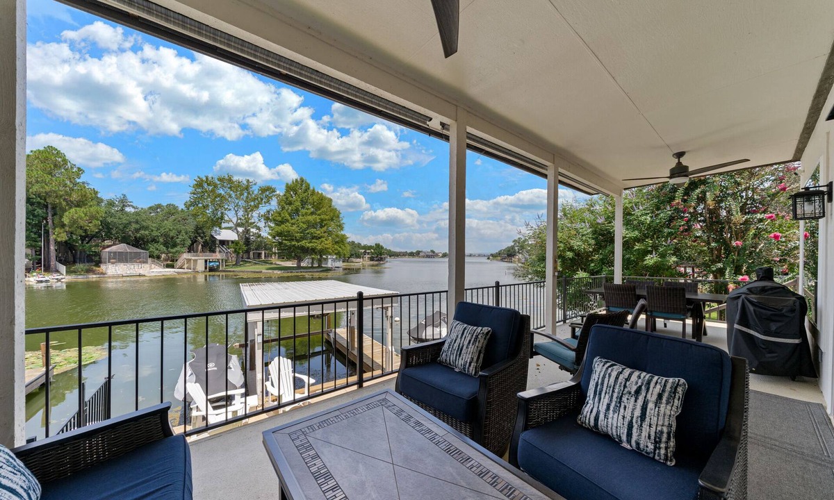 Horseshoe Bay House | Spacious Lakefront 5-Bdrm Retreat near HSB Resort