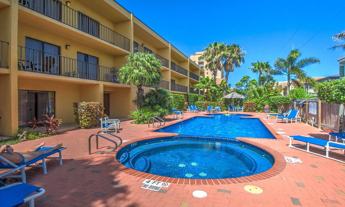 South Padre Island Condo | Spacious oasis near the beach with balcony, pool & hot tub