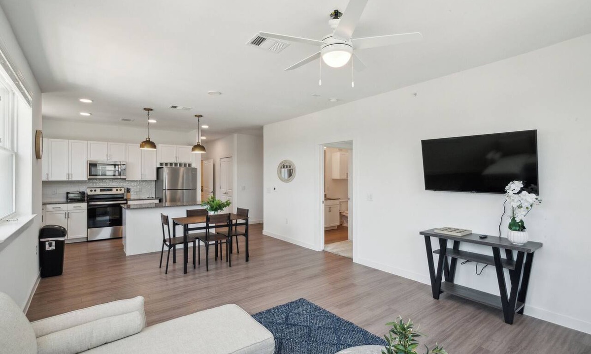 Austin Apartment | Spectra Parks 5309, Modern 2Bd Apartment