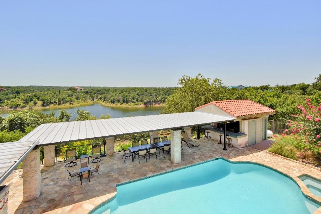 Paleface Lake Country Estates House | Spicewood Sanctuary