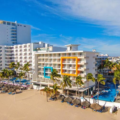 Zona Dorada Hotel | Star Palace Beach Hotel