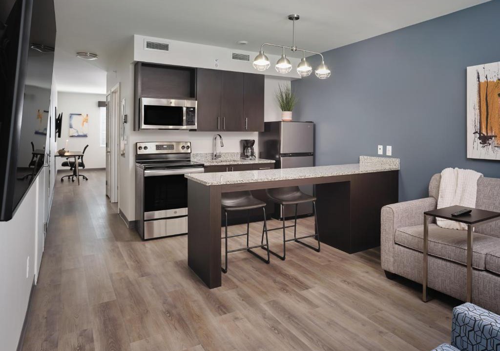 College Station Hotel | stayAPT Suites College Station