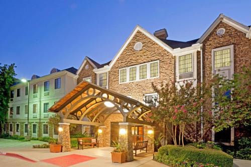 Las Colinas Hotel | Staybridge Suites Irving Las Colinas by IHG