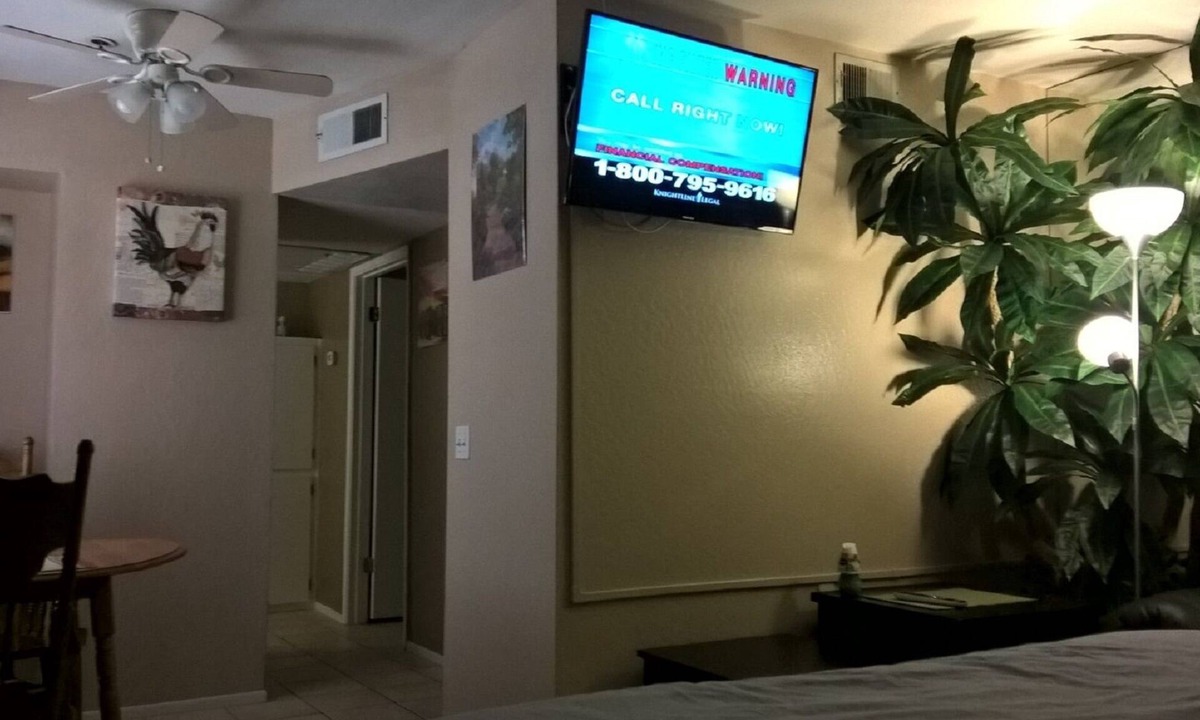 Surprise Condo | STUDIO CONDO GROUNDFLOOR 405sqft