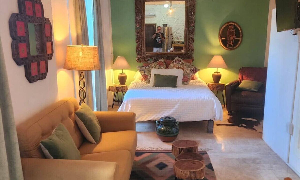 Proyecto escola Condo | Studio Romantique – Your Tropical Hideaway in Historic Puerto Vallarta
