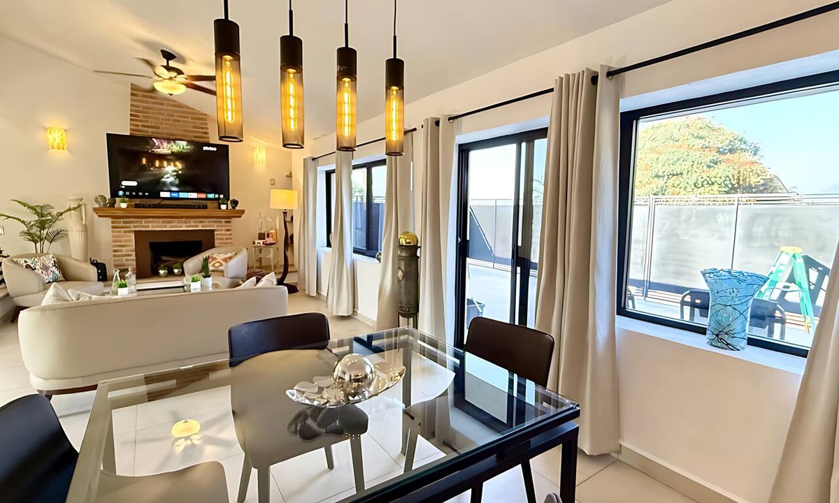 San Antonio Tlayacapan House | Stunning Ajijic Lake Chapala 2 Bdrm-ac-bikes-gym-pickleball Court-golf Cart