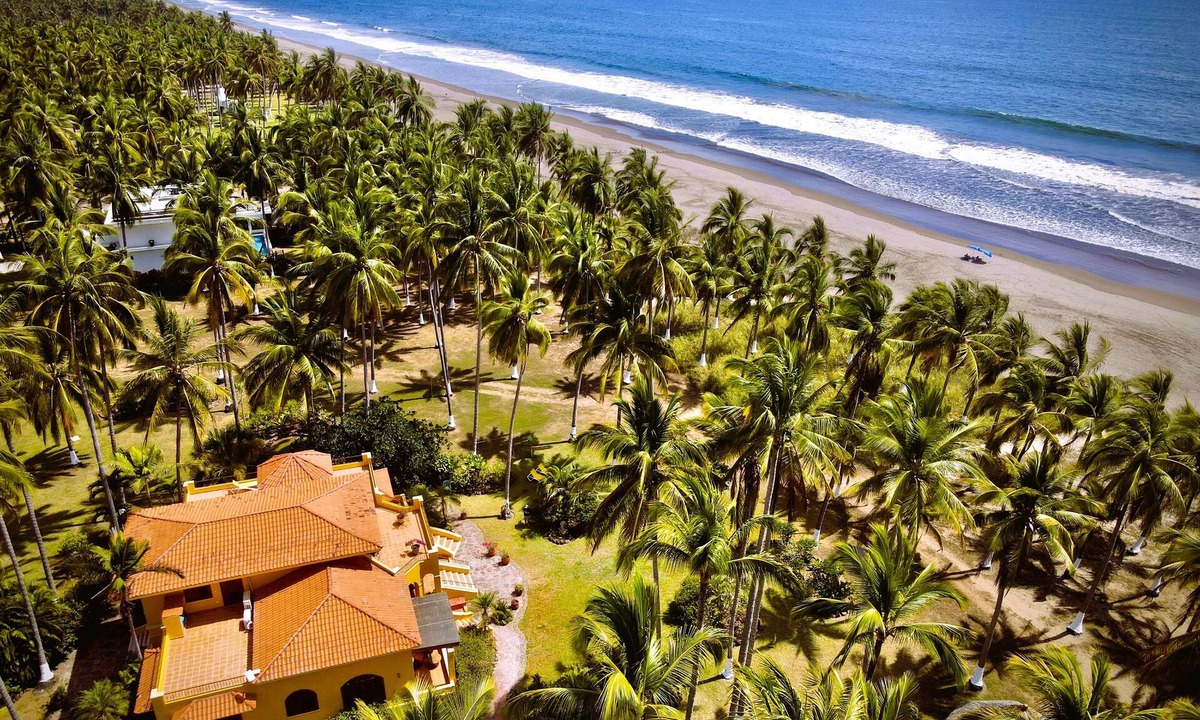 Zacualpan House | Stunning ocean front villa on a 9-mile protected turtle reserve beach