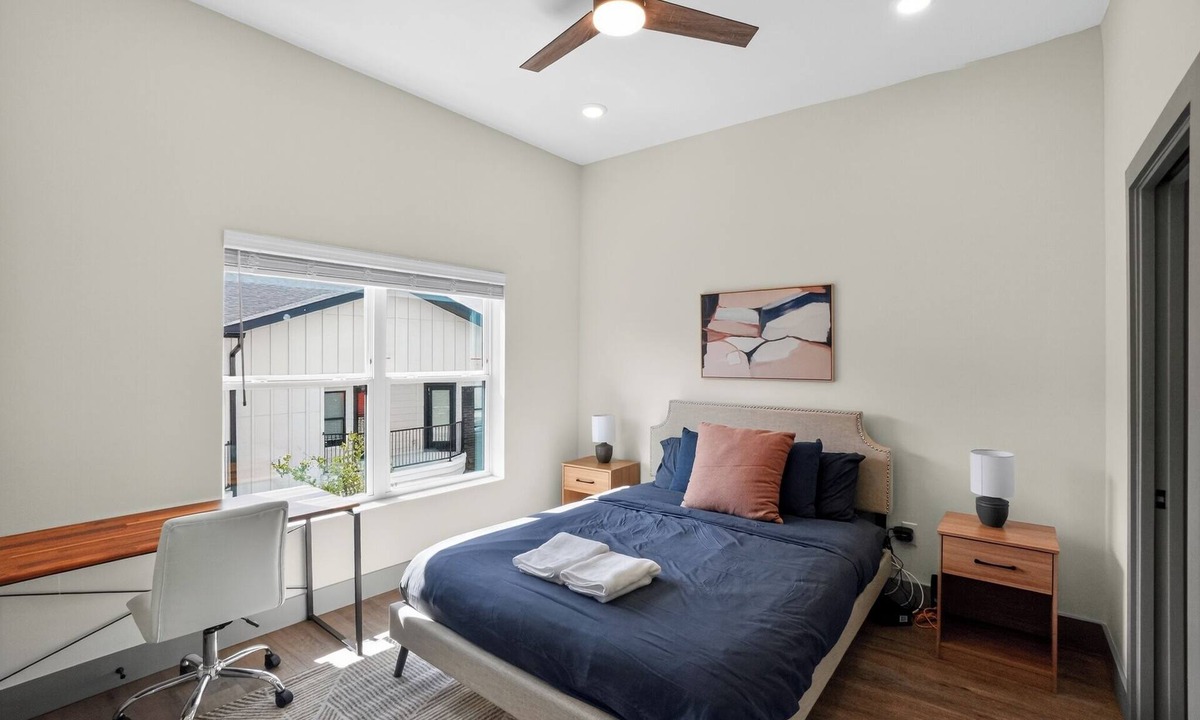 Parker Lane Apartment | Stylish 2-bedroom designed for comfort