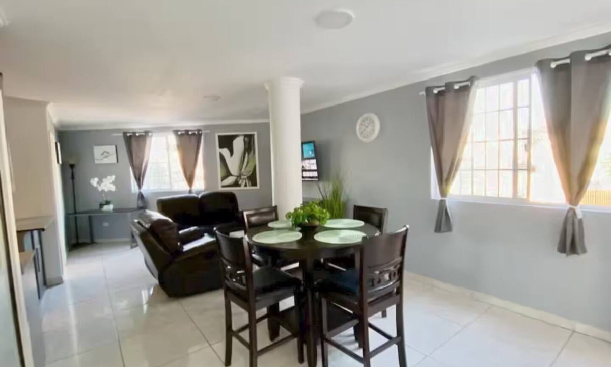 Playas De Tijuana Apartment | Suite 4 | Safe Area + Parking| 15 min to SY Border