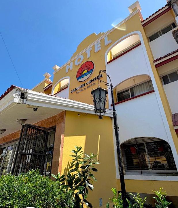 Downtown Cancun Hotel | Suites Cancun Center