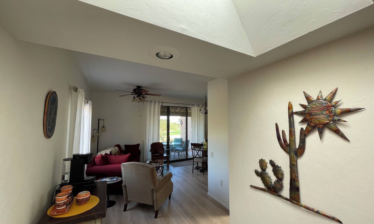 Green Valley House | Summer discounted rates begin May 2026