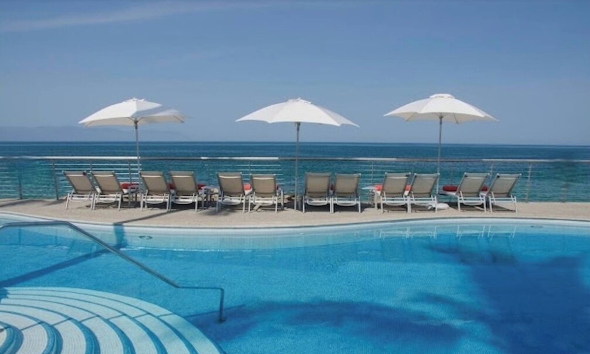 Buenos Aires Hotel | Sunset Plaza, Ocean View,Two Queen Beds,