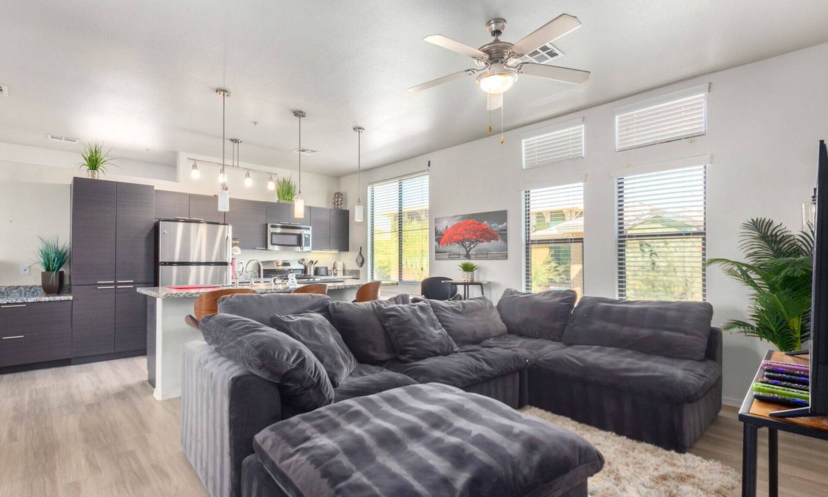 Mountain Park Ranch House | Sunshine-Filled Luxury Loft w/Office, Balcony, Spa, Heated Pool, Fire Pit +